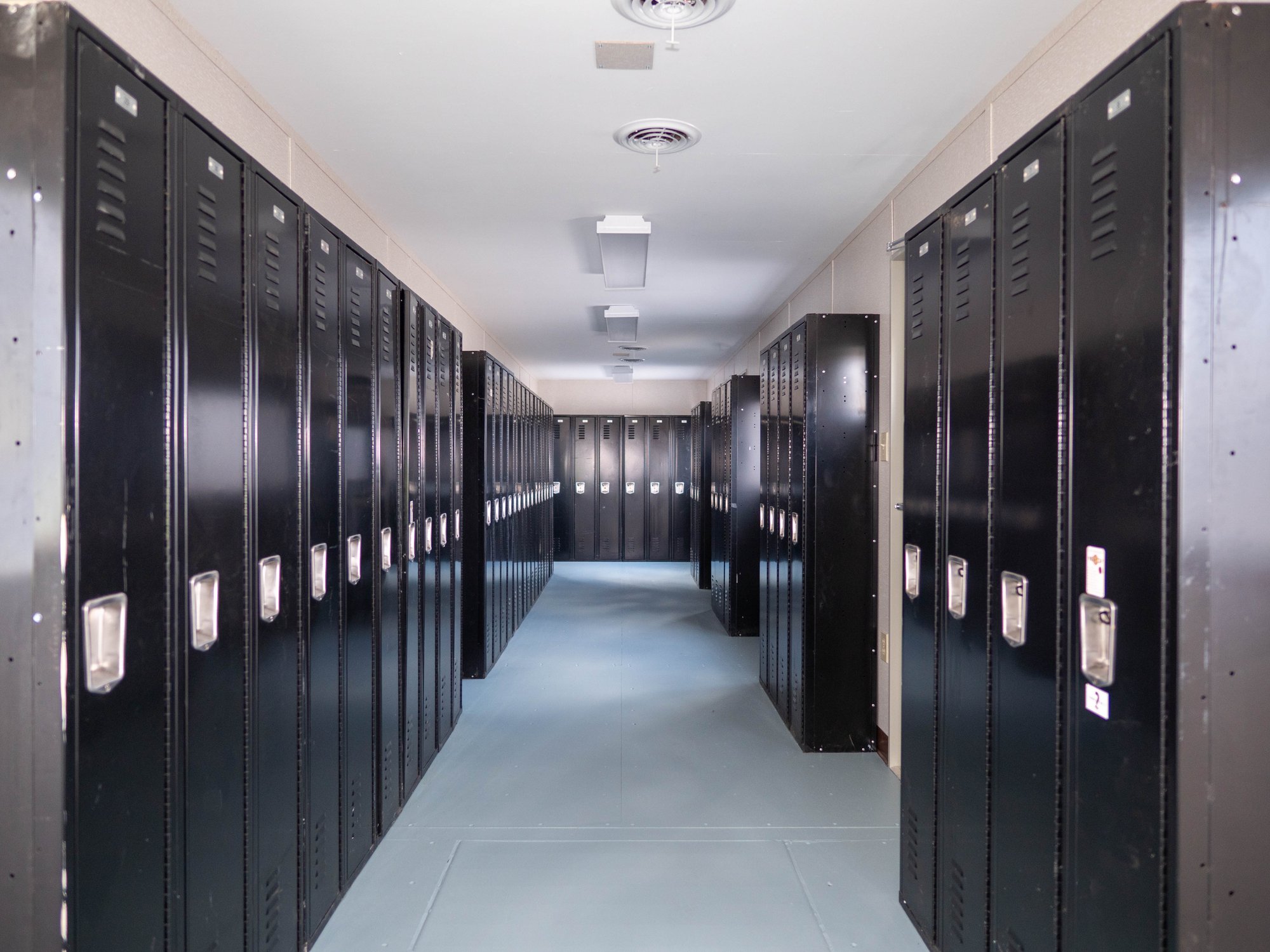 containerized locker room containerized locker room