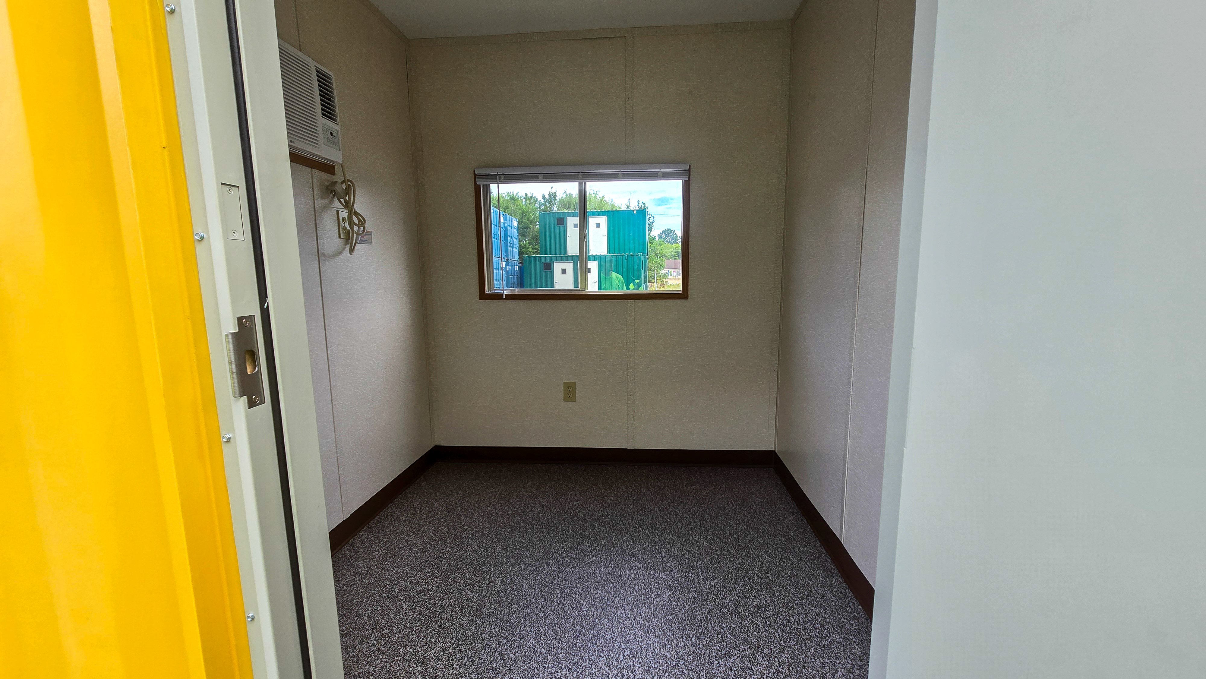 Turnstyle w-Office Container (8)