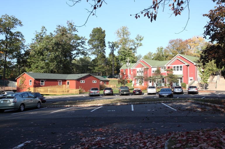 far_brook_school_nj0199