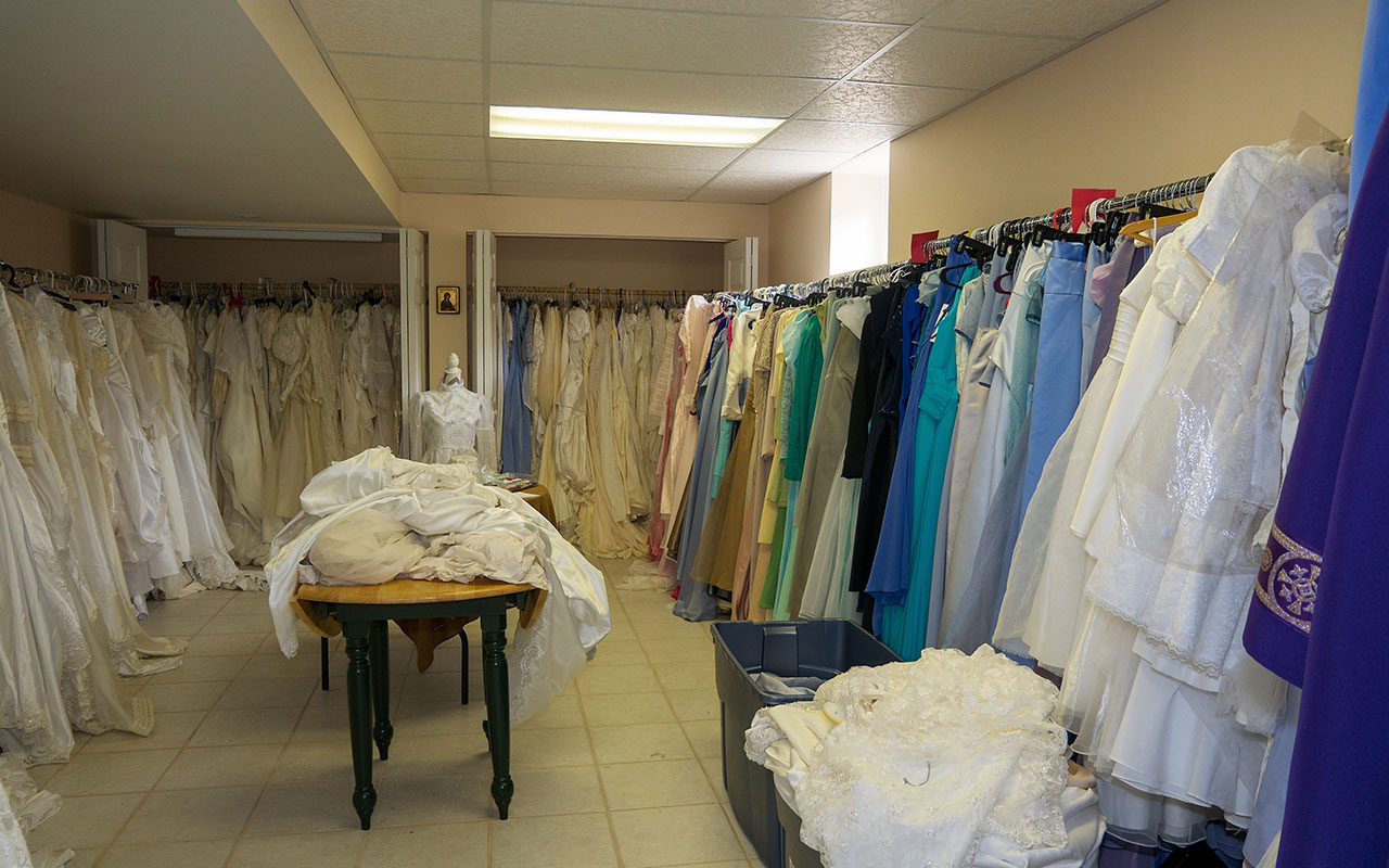 Maryland woman sews angel gowns for stillborn babies